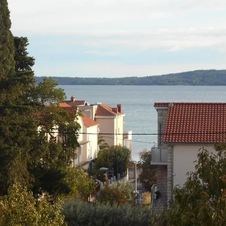 Cherry Apartamento Kaštela